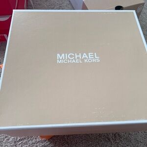 Michael Kors women’s heels